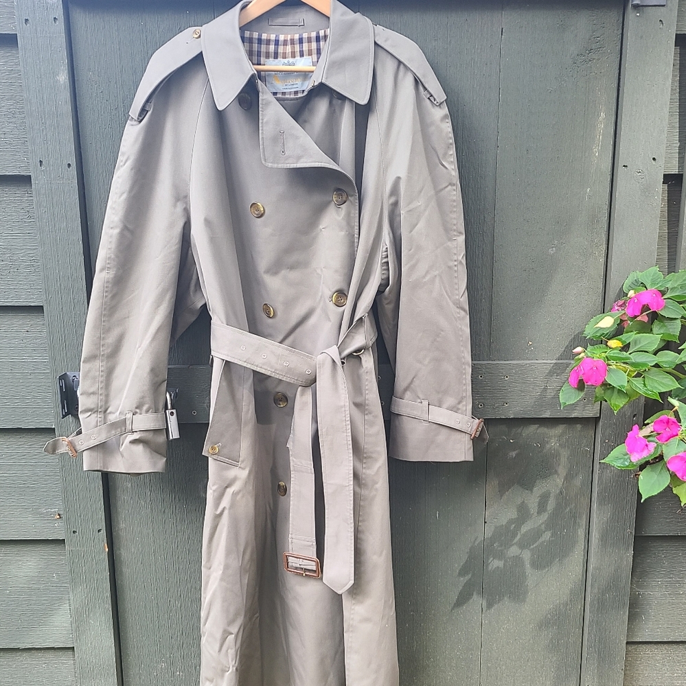 Aquascutum Vintage Bogart Trench
